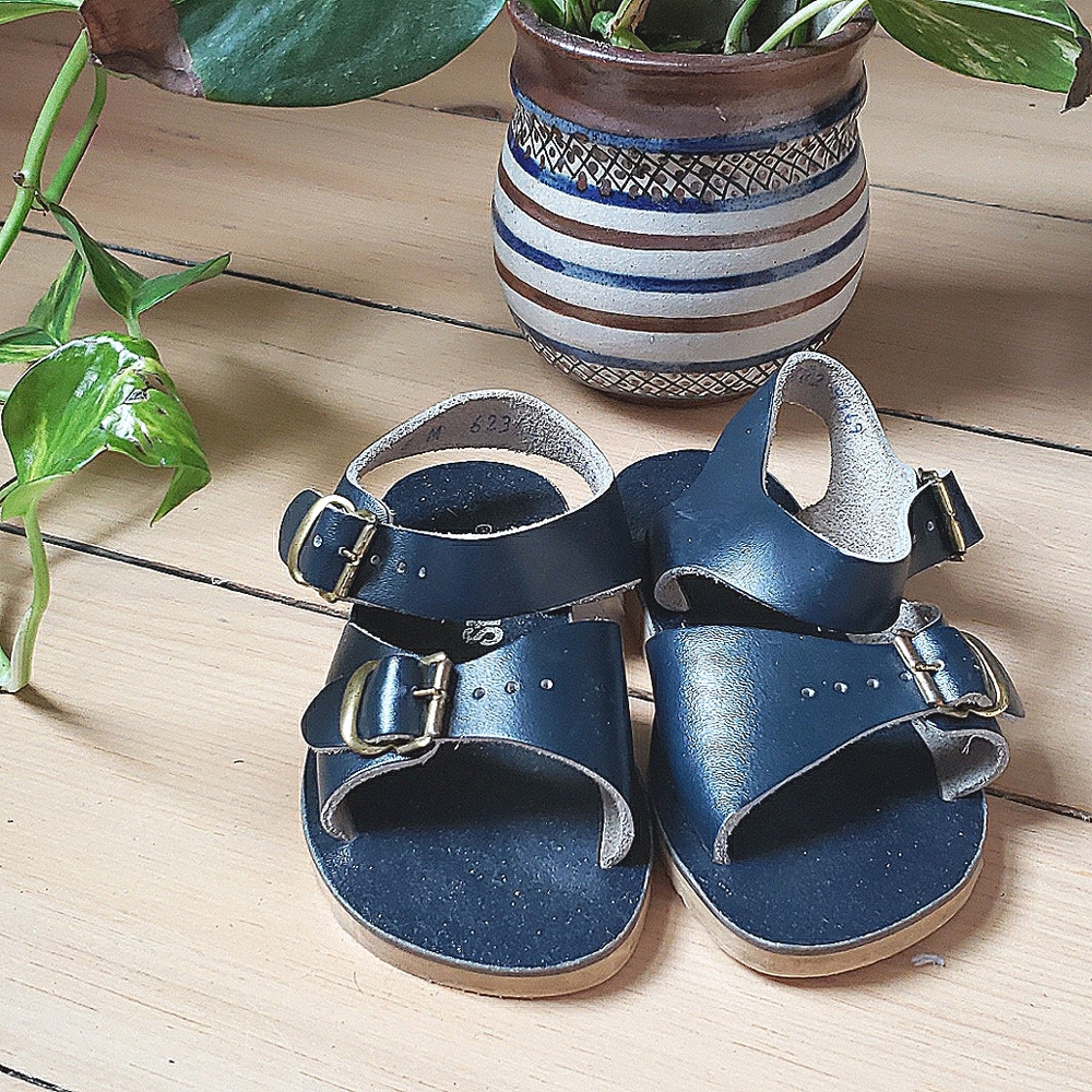Vintage Stride Rite Leather Kids Sandals Navy 6